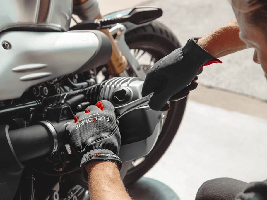 Fuel Glove